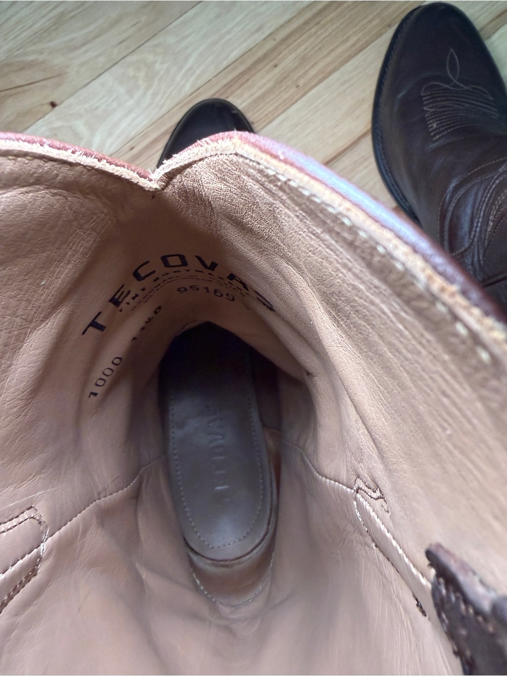 Tecovas The Cartwright Cowhide Cowboy Boots Iced Tea - Picture 6 of 13